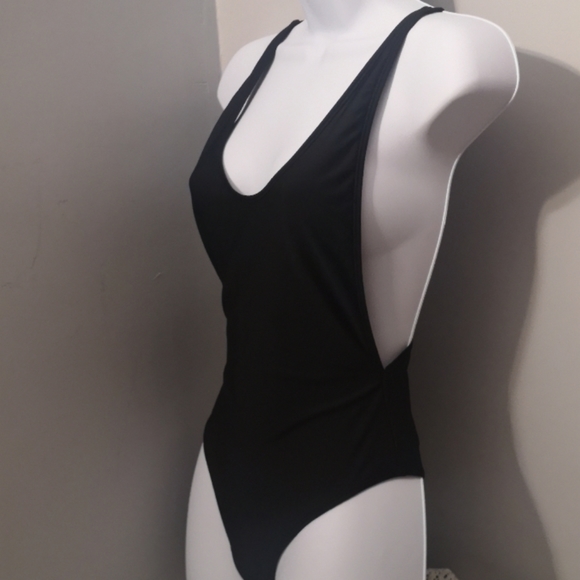 Top Melon Black Retro Swimsuit - Picture 4 of 6